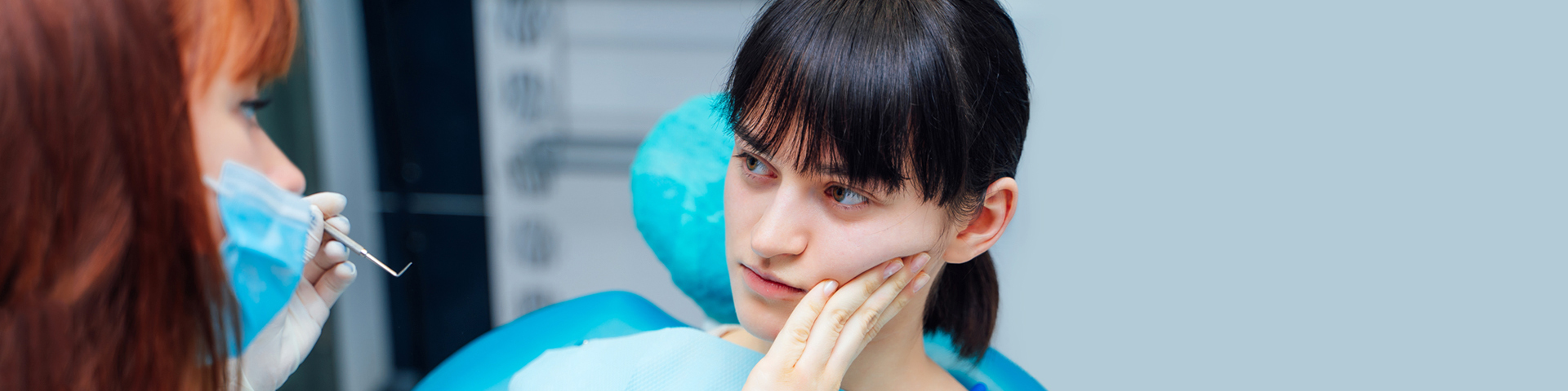 My Bottom Teeth Hurt — What Might Be the Reason?