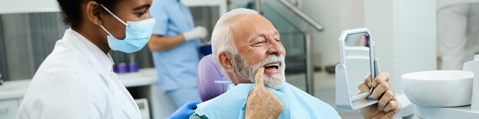 Wisdom Teeth Stitches and Dry Socket Formation – Are They Related?